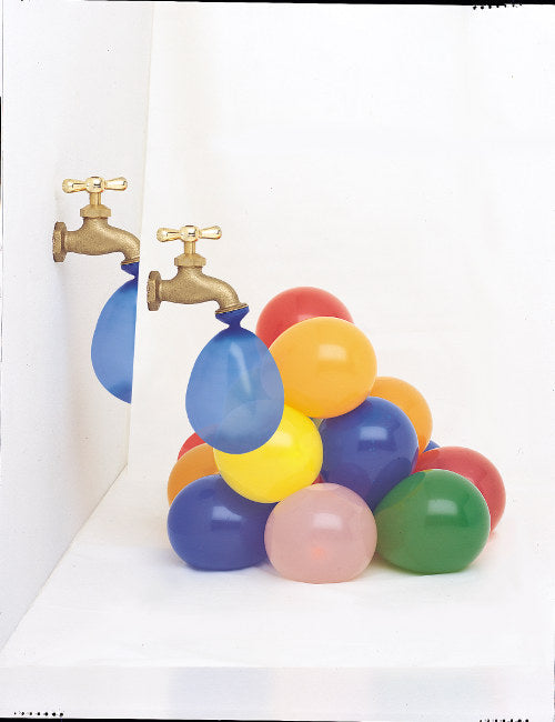 Water bombs, water balloons in Comercial Persan.