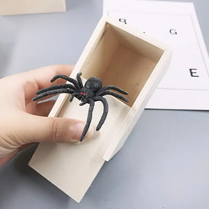 JOK-Spider Inside A Box (Wooden)