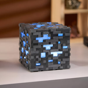 Minecraft Illuminating Diamond Ore Cube