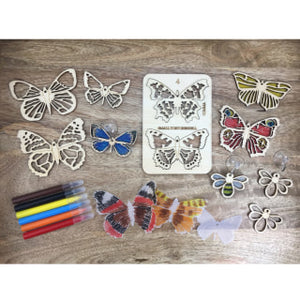 Gift In A Tin - Butterflies & Bees Suncatcher Kit